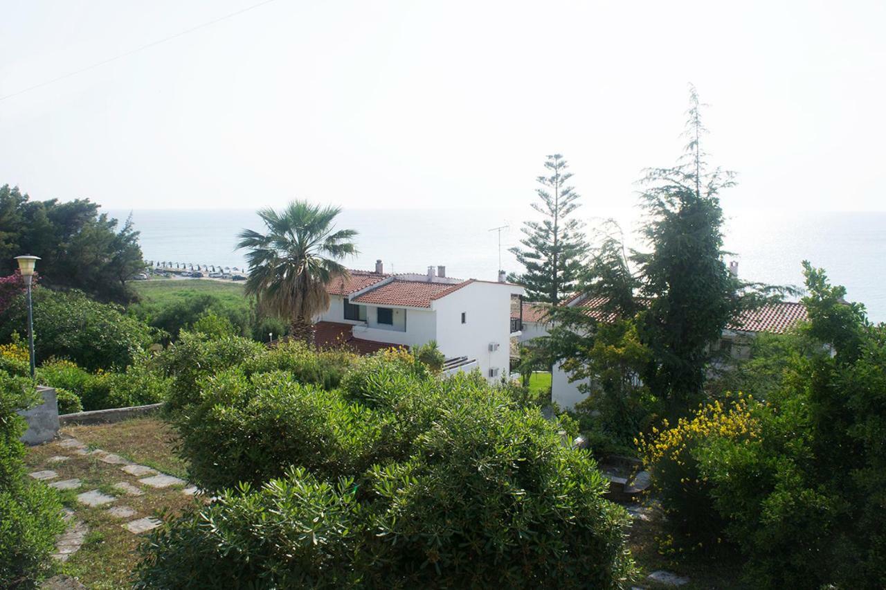 Possidi Aigaiopelagitika 2-Floor Beach House Kalandra Екстериор снимка